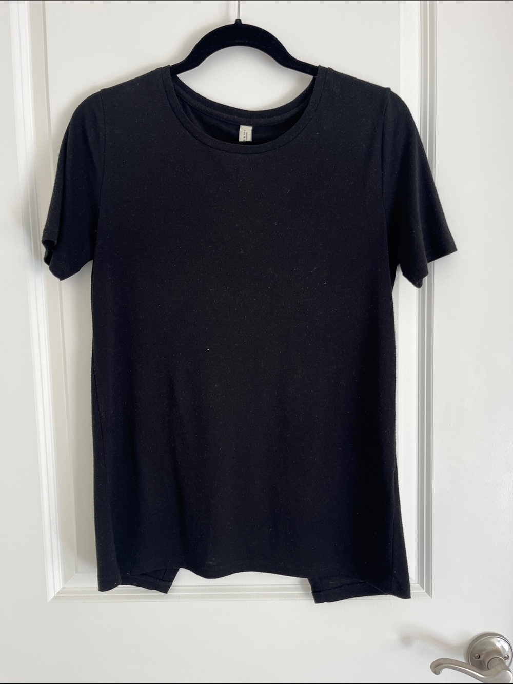 Frank & Oak | Black Short Sleeve Split Back Tee
